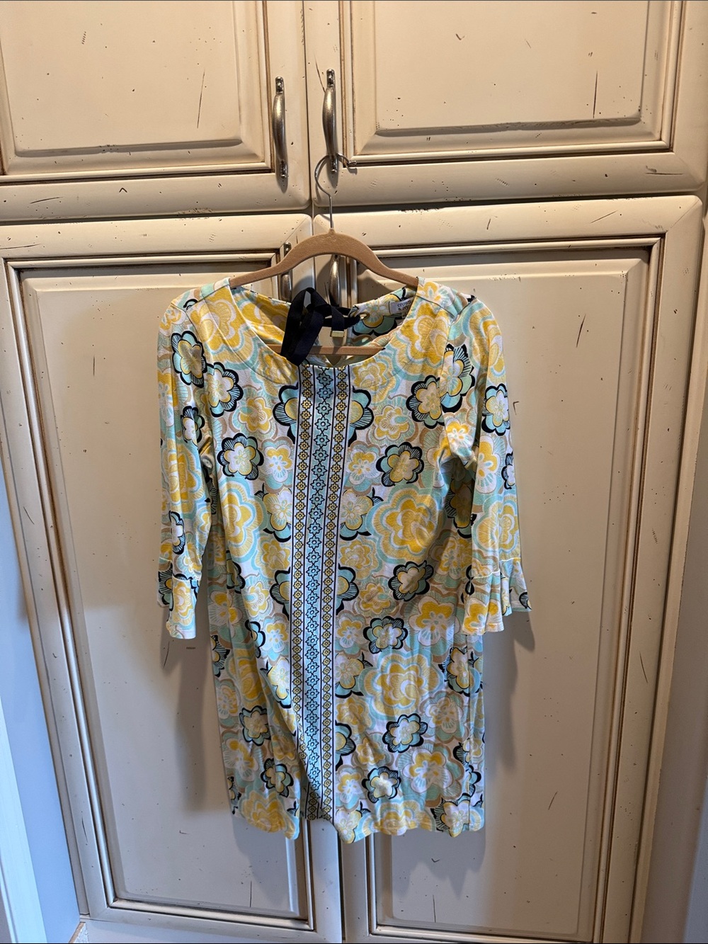 crown & ivy Yellow and Blue Floral Shift Dress